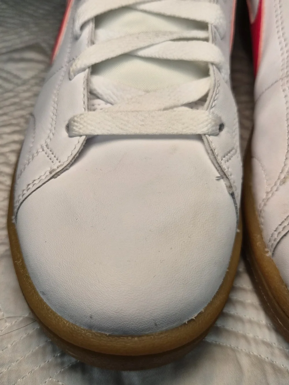 NIKE EUC 2021 Women’s Court Royale 2 Mid 'White Siren Red Gum' Size 8.5